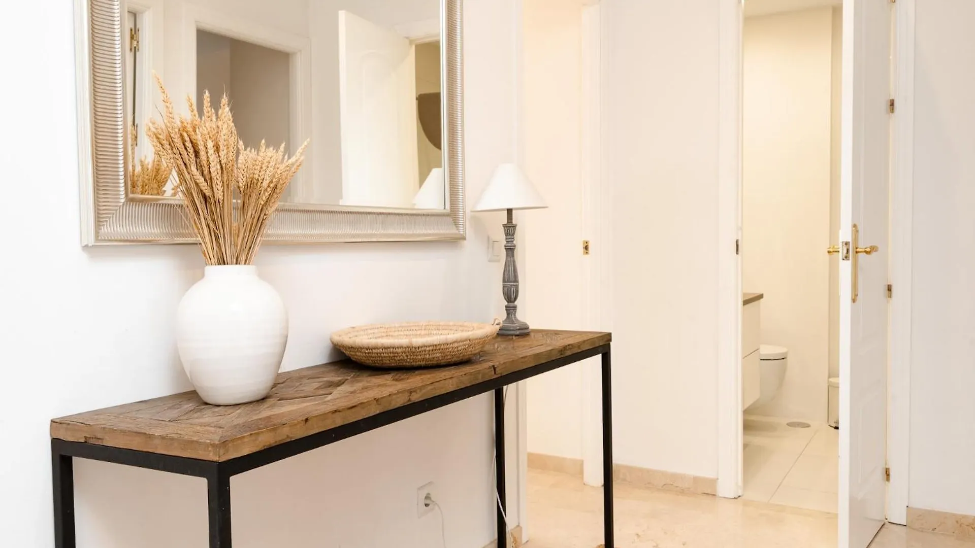 Lovely Apartment With Shared Pool Marbella