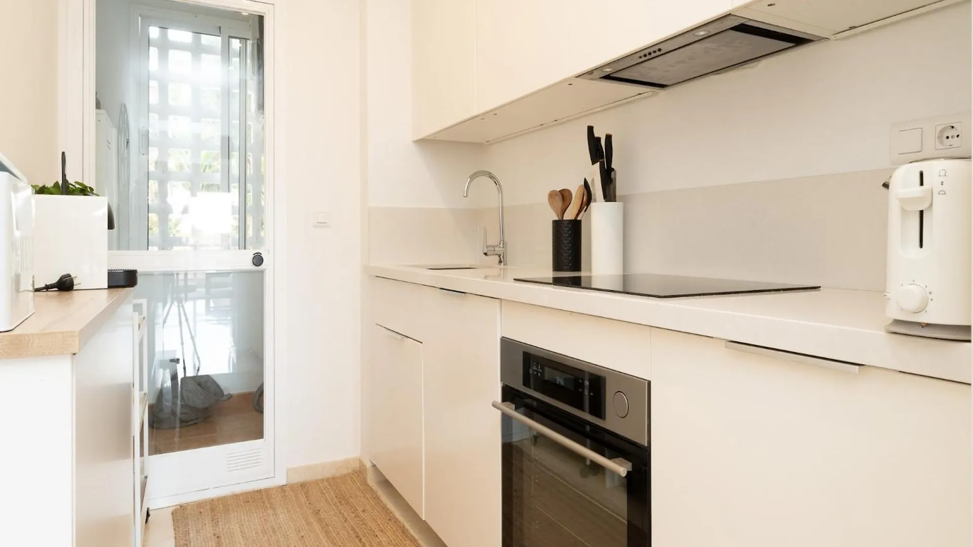 Lovely Apartment With Shared Pool Marbella