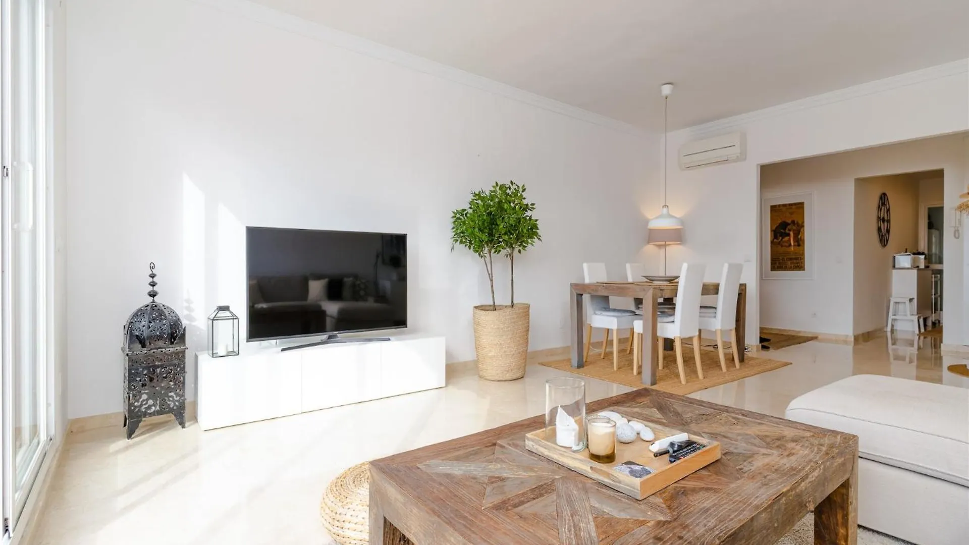 Lovely Apartment With Shared Pool Marbella